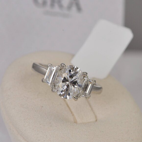 GRA Certified Moissanite Ring 2.56 tcw Oval Cut w/ Baguette Engagement Ring 925 - Picture 3 of 6